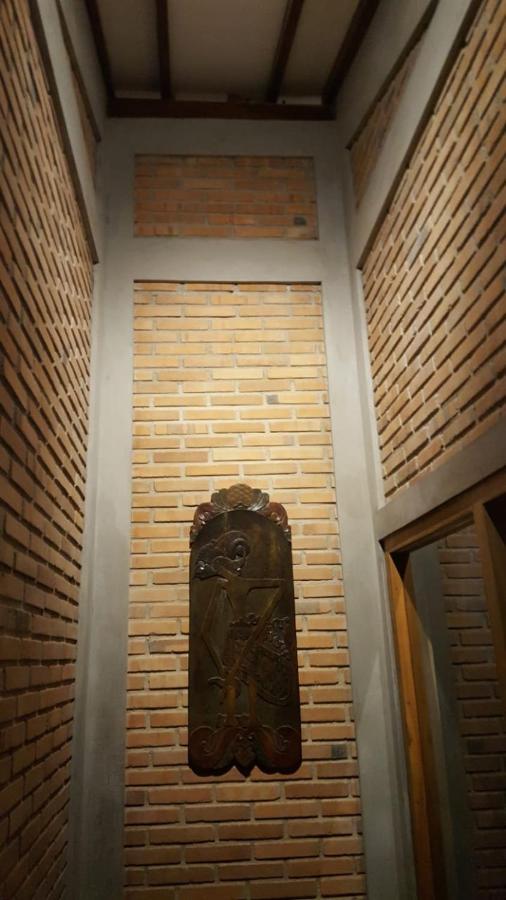 Oma Watu Inn Pringkuku Εξωτερικό φωτογραφία